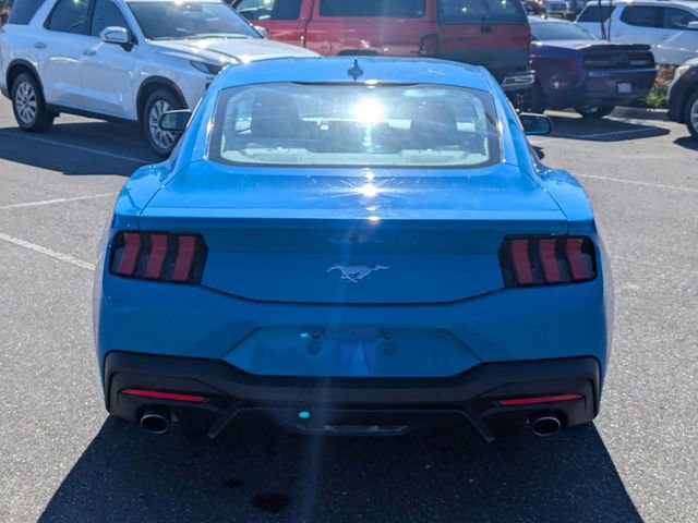 2024 Ford Mustang EcoBoost photo 4
