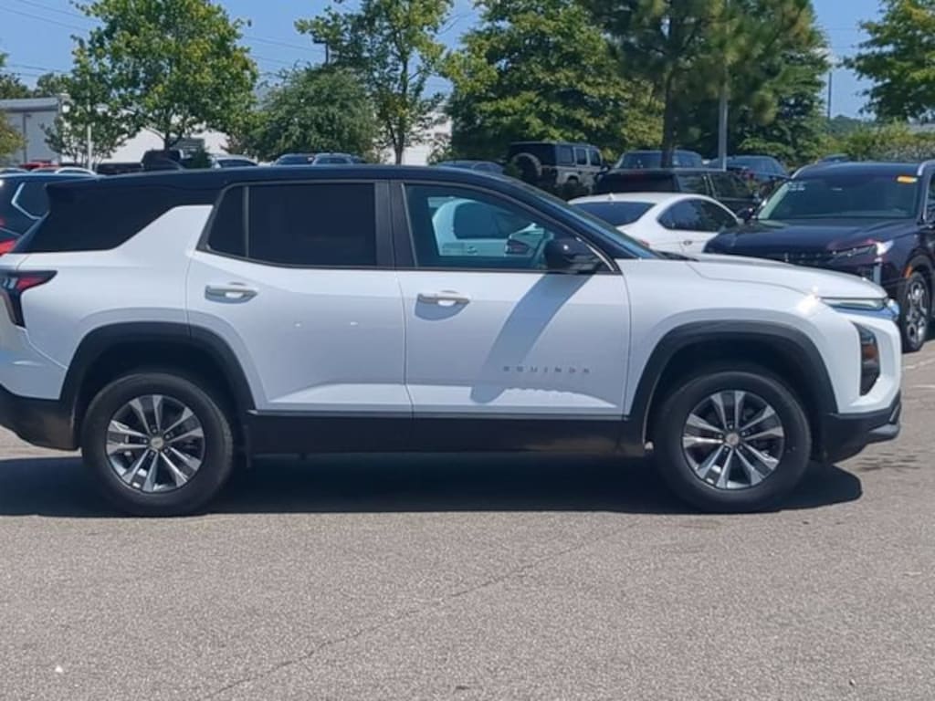 New 2027 Chevrolet Equinox LT SUV