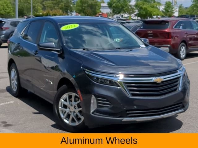Used 2022 Chevrolet Equinox LT with VIN 2GNAXKEV7N6153660 for sale in Southern Pines, NC