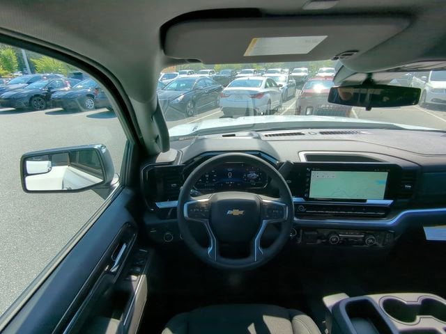 2025 Chevrolet Silverado 1500 LT - Photo 39