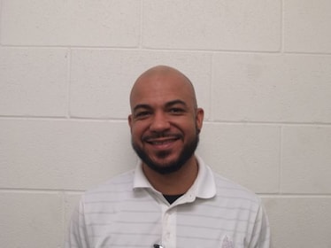 Staff member MOSHE THOMAS from aac126fc6db8