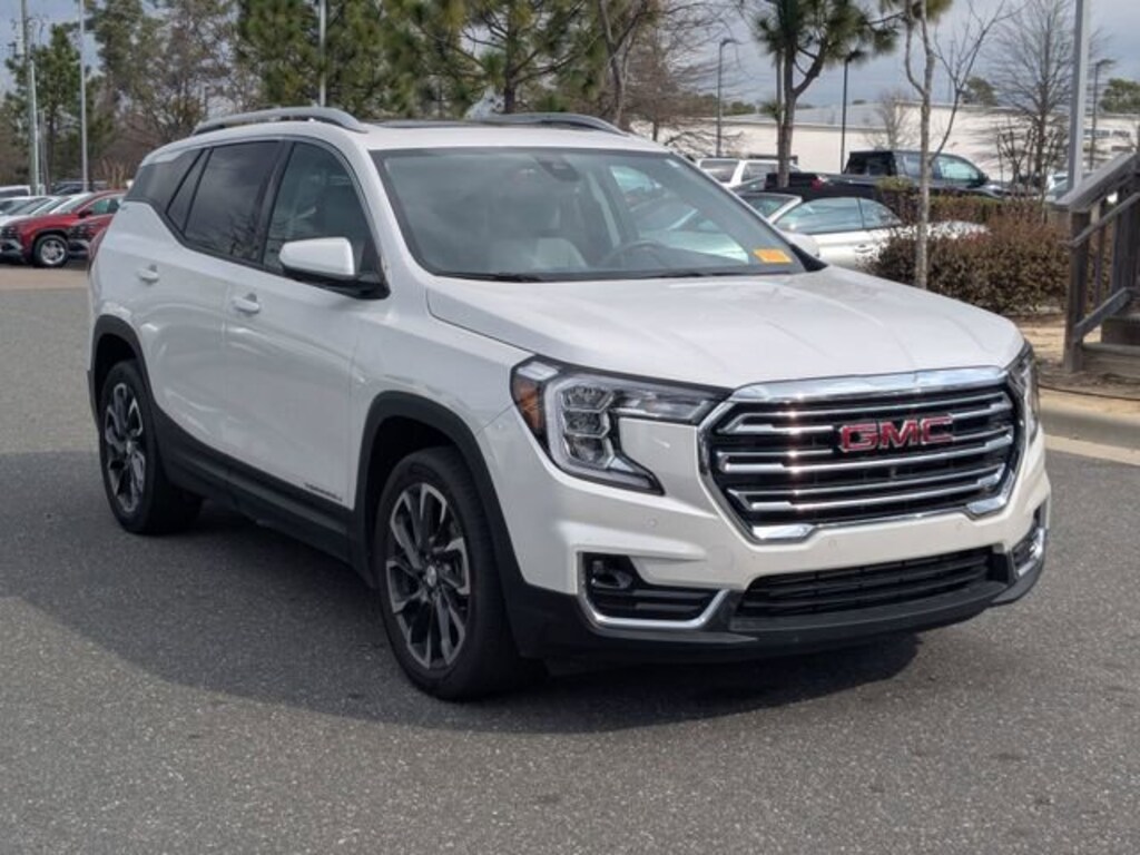 Used 2023 GMC Terrain SLT SUV