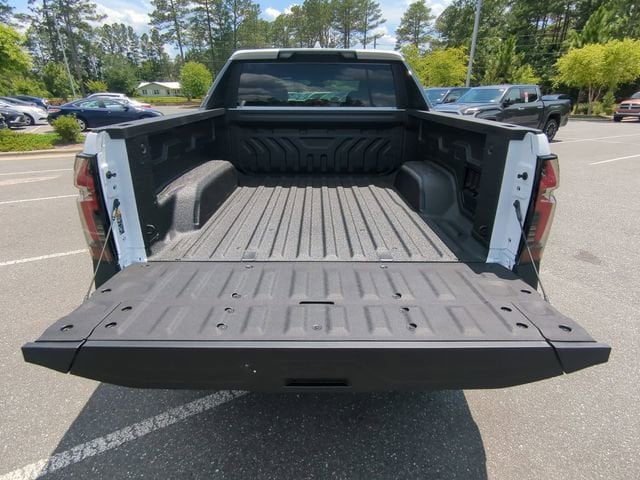 2025 Chevrolet Silverado EV LT - Photo 41