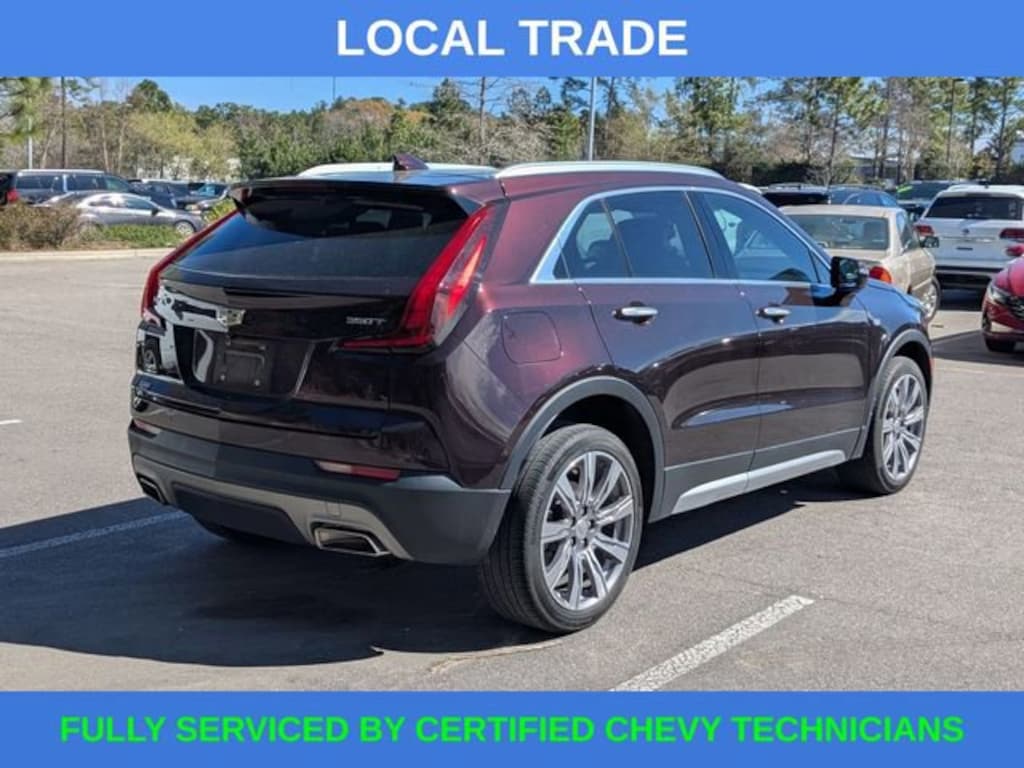 Used 2021 CADILLAC XT4 FWD Premium Luxury SUV