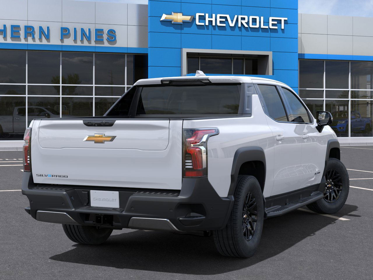 2025 Chevrolet Silverado LT photo 4