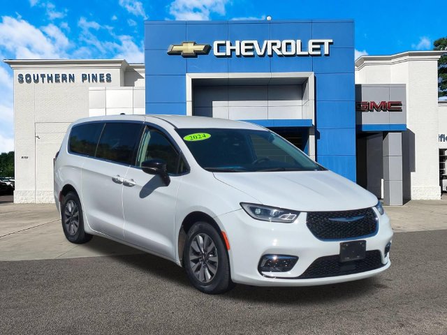 2024 Chrysler Pacifica