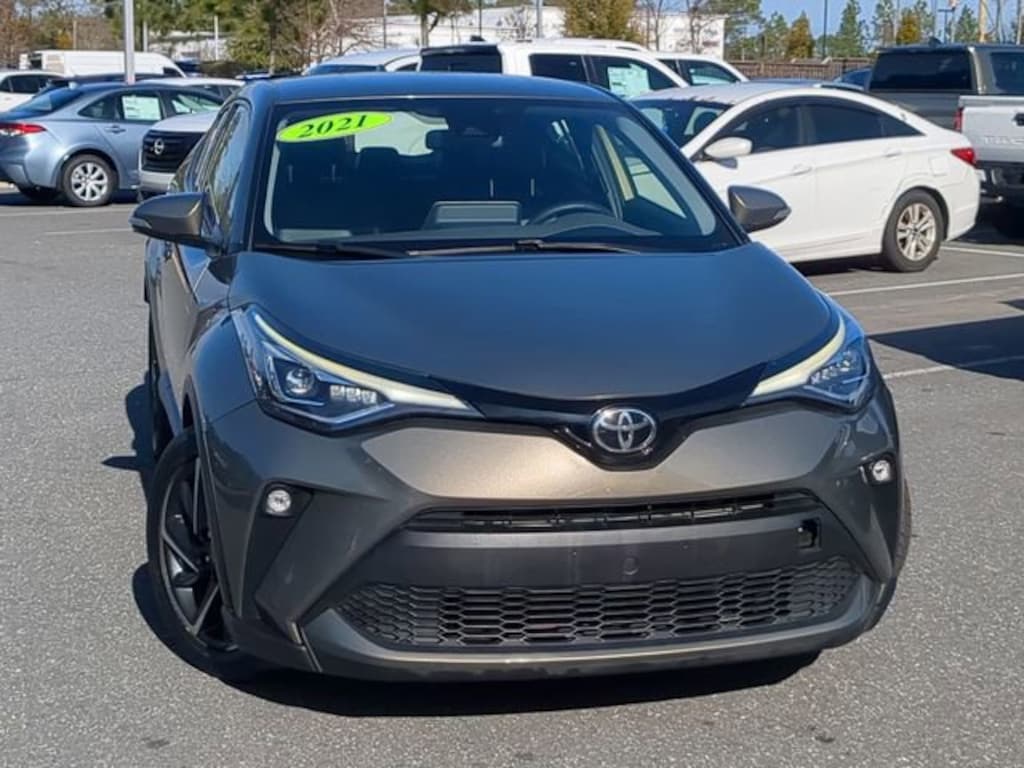 Used 2021 Toyota C-HR LE SUV