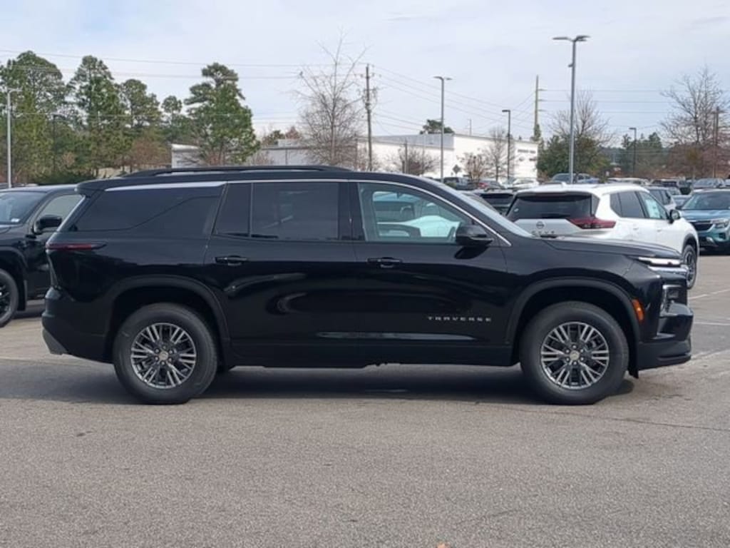 New 2026 Chevrolet Traverse LT SUV