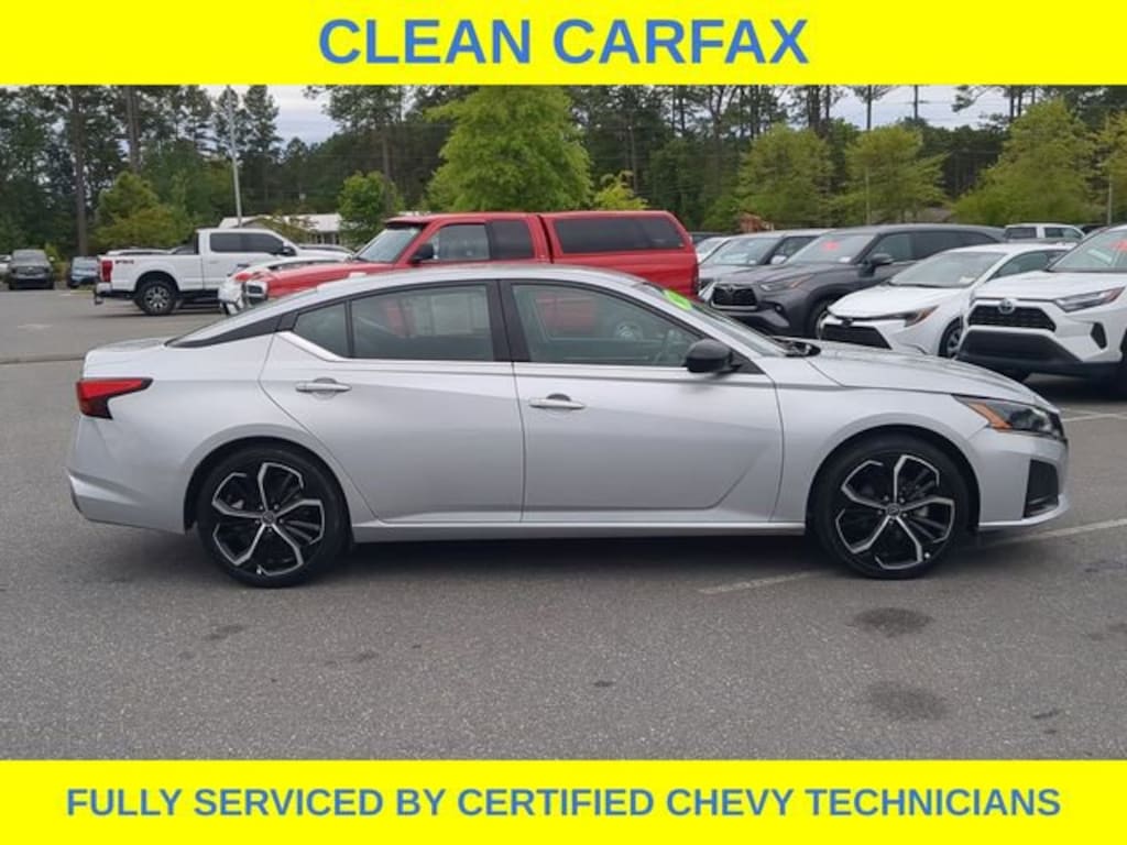 Used 2024 Nissan Altima 2.5 SR Sedan