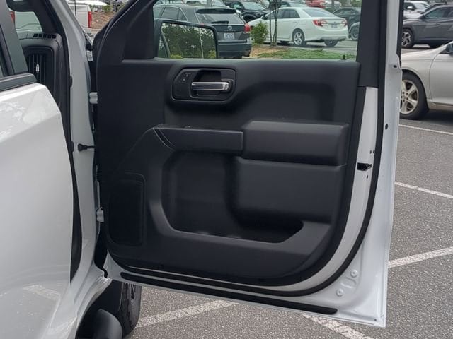 2025 Chevrolet Silverado 1500 Custom - Photo 40