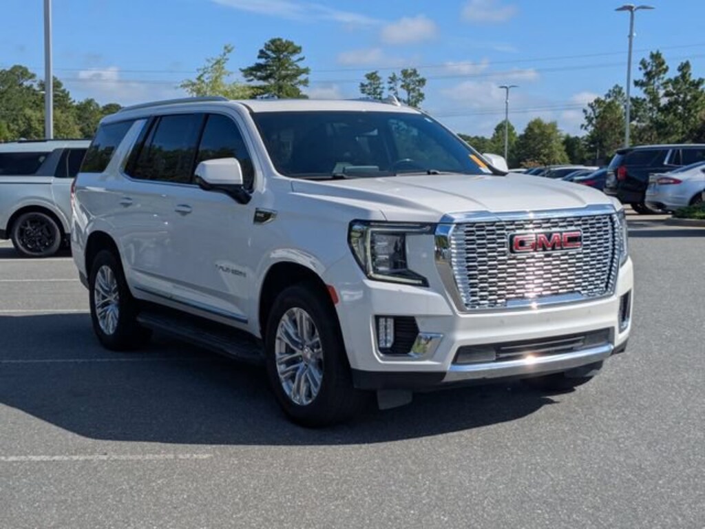 Used 2023 GMC Yukon SLT SUV