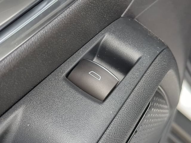 2025 Chevrolet Silverado EV LT - Photo 31