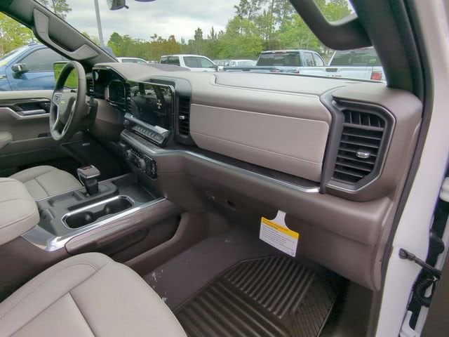 2026 Chevrolet Silverado 1500 LTZ - Photo 43
