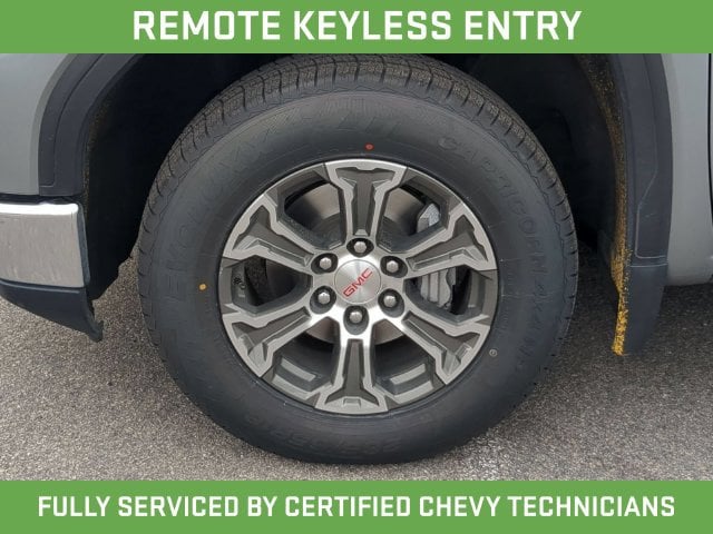 2025 GMC Sierra 1500 SLT - Photo 15