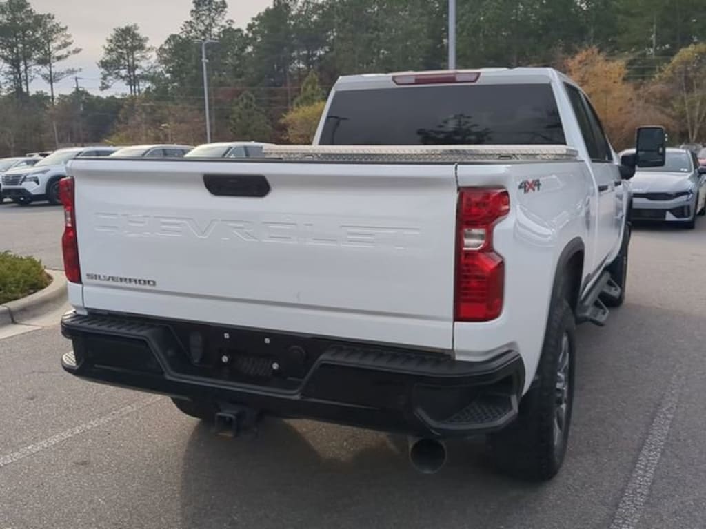 Used 2024 Chevrolet Silverado 2500 HD Custom Truck Crew Cab