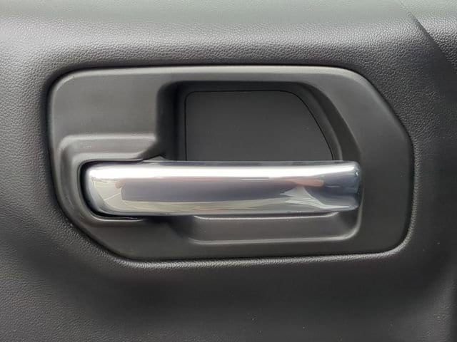 2025 Chevrolet Silverado 1500 Custom - Photo 34