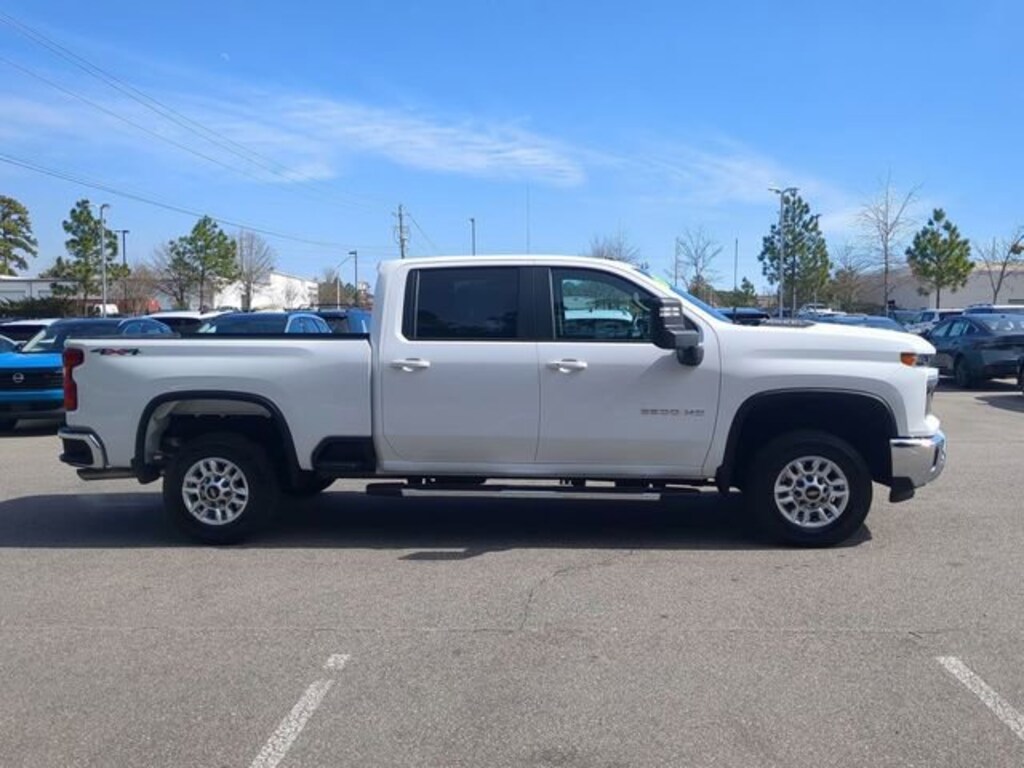 Used 2025 Chevrolet Silverado 2500 HD LT Truck Crew Cab