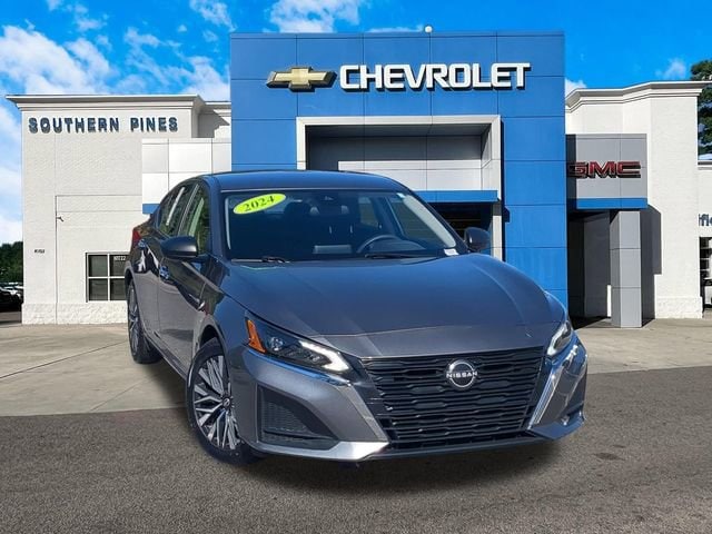 2024 Nissan Altima SV