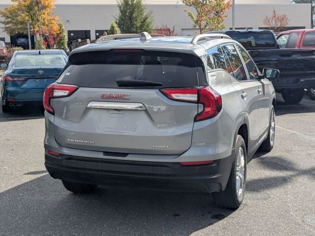 2023 Gmc Terrain SLE photo 2