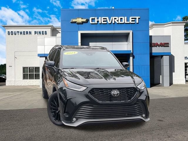 2024 Toyota Highlander XSE's photo