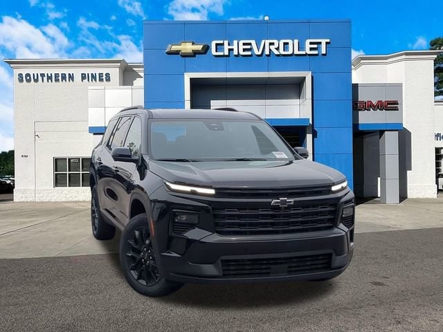 2026 Chevrolet Traverse LT's photo