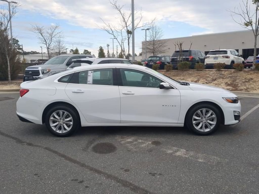 Used 2024 Chevrolet Malibu 1LT Sedan