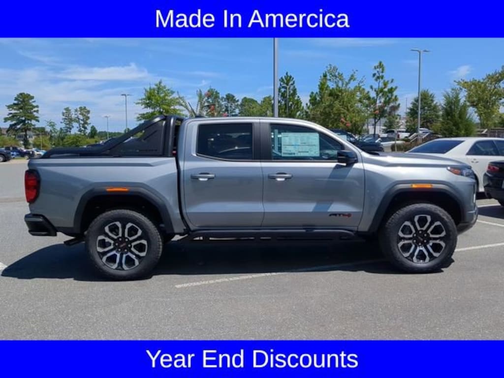 New 2025 GMC Canyon AT4 Truck