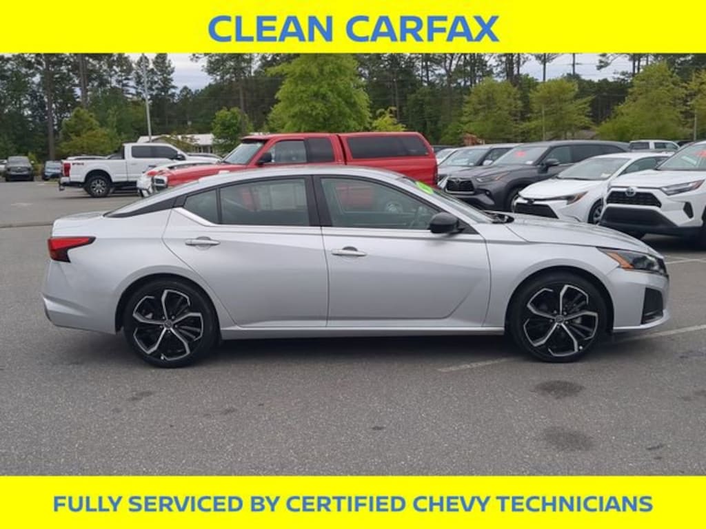 Used 2024 Nissan Altima 2.5 SR Sedan