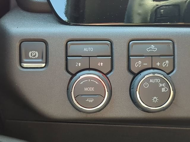 2025 Chevrolet Silverado 1500 LT - Photo 25