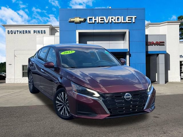 2023 Nissan Altima SV