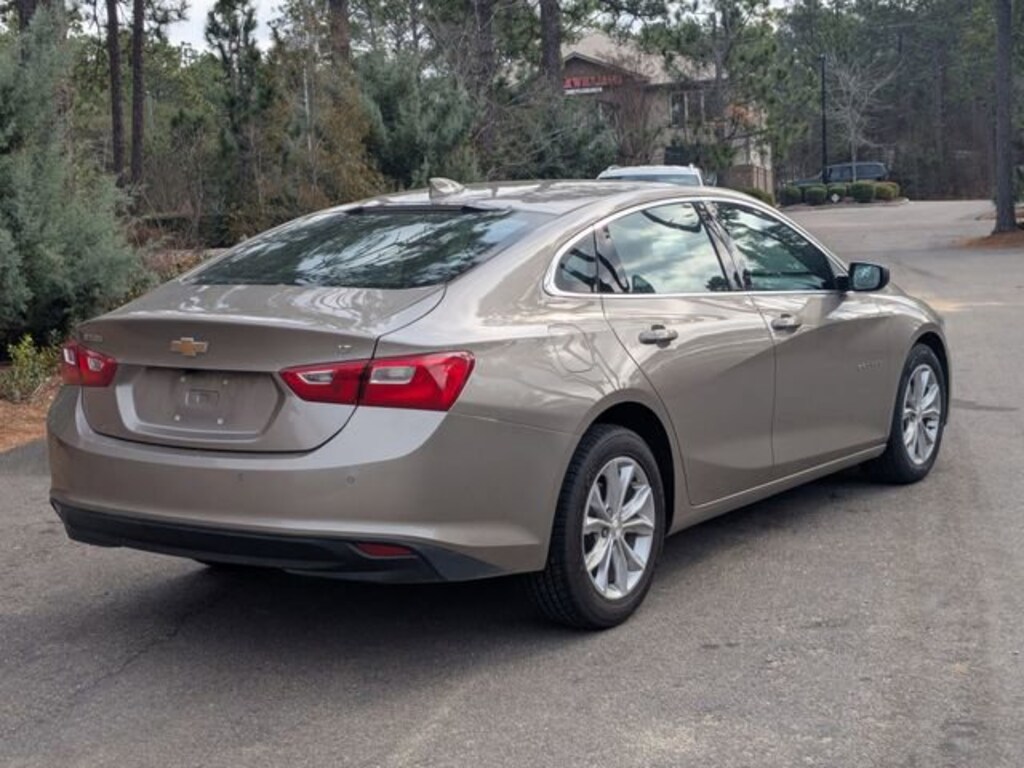 Used 2025 Chevrolet Malibu 1LT Sedan