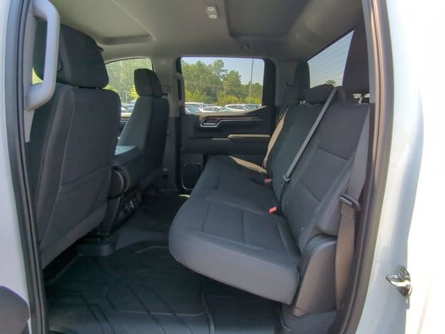 2025 Chevrolet Silverado 1500 LT - Photo 38