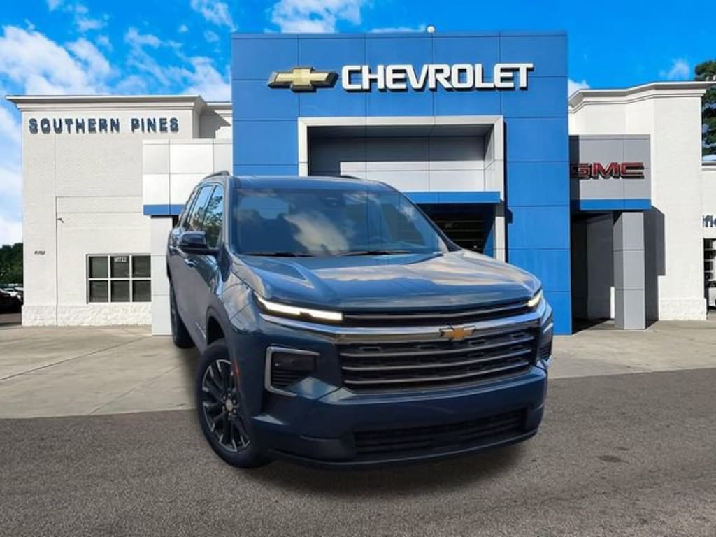 New 2026 Chevrolet Traverse LT SUV