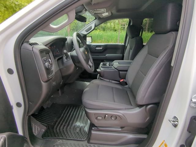 2025 Chevrolet Silverado 1500 Custom - Photo 22