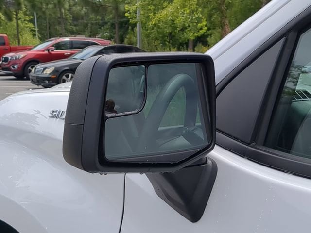 2025 Chevrolet Silverado 1500 Custom - Photo 18