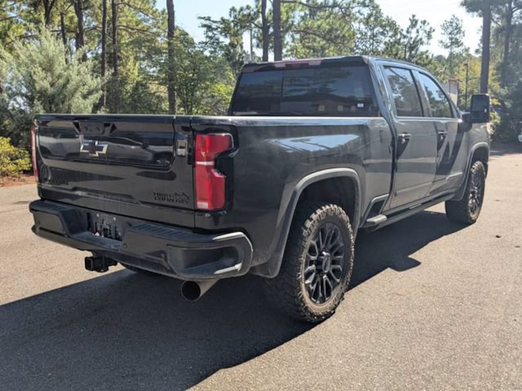 Used 2026 Chevrolet Silverado 2500 HD High Country Truck Crew Cab
