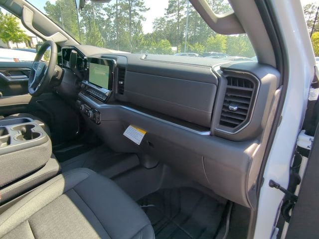 2025 Chevrolet Silverado 1500 LT - Photo 47
