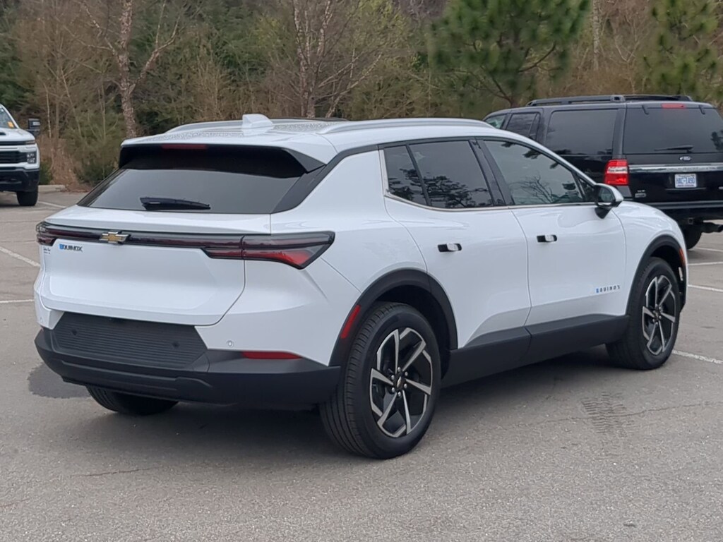 New 2026 Chevrolet Equinox EV LT 2 SUV
