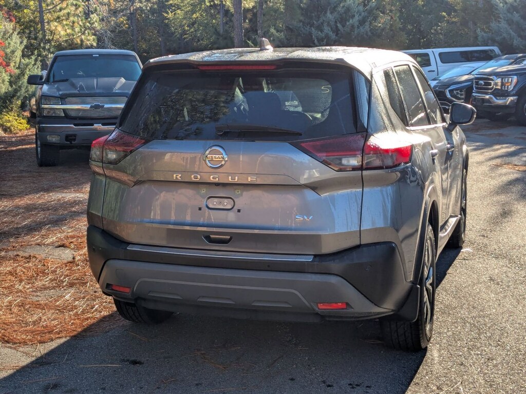 Used 2021 Nissan Rogue SV SUV