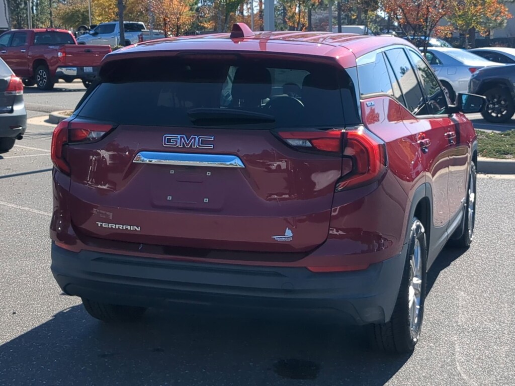 Used 2020 GMC Terrain SLE SUV
