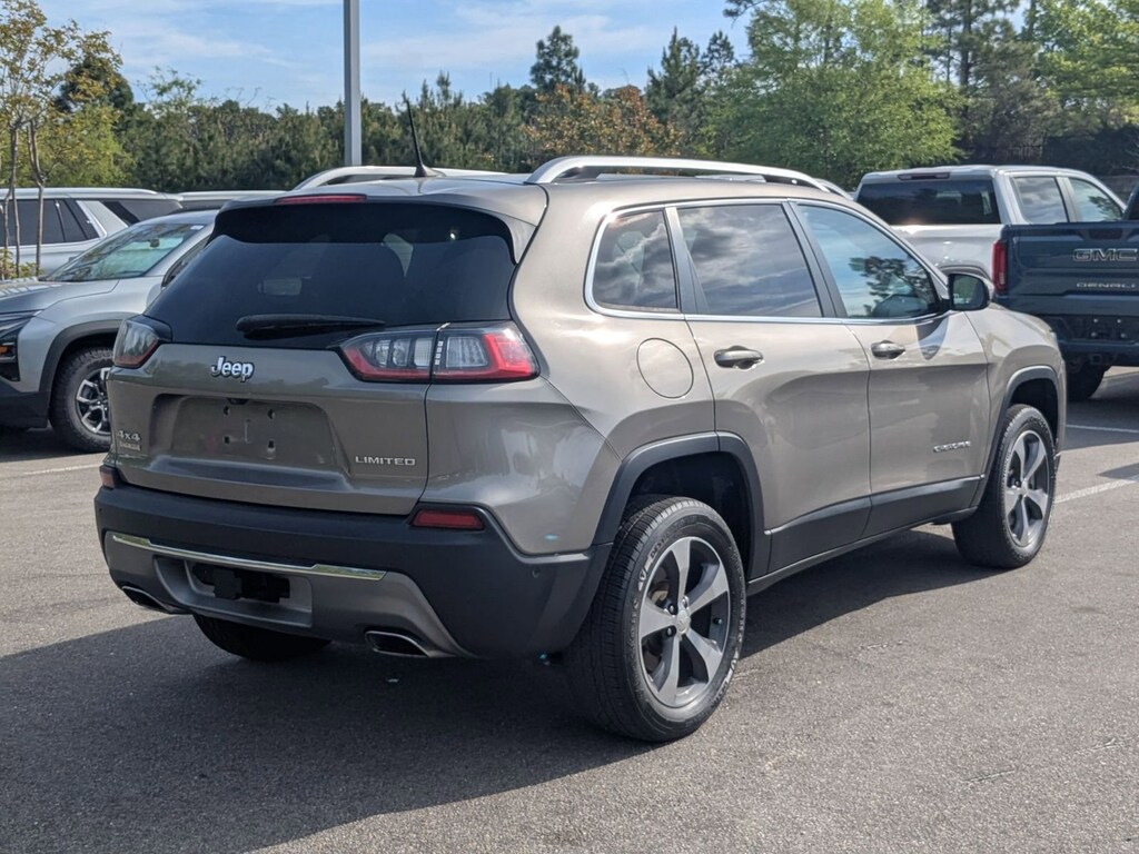 Used 2019 Jeep Cherokee Limited 4x4 SUV
