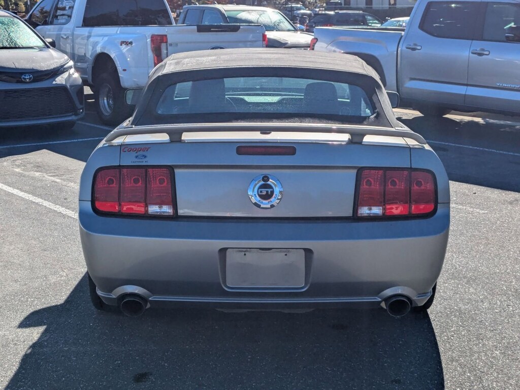Used 2009 Ford Mustang  Convertible