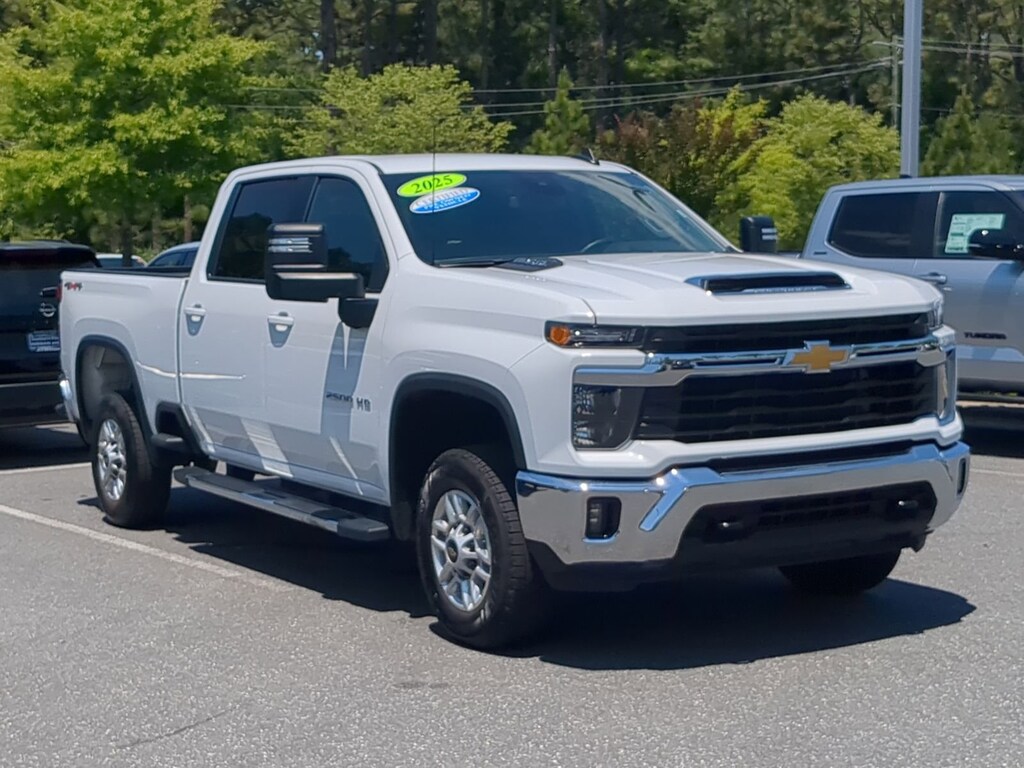 Used 2025 Chevrolet Silverado 2500 HD LT Truck Crew Cab