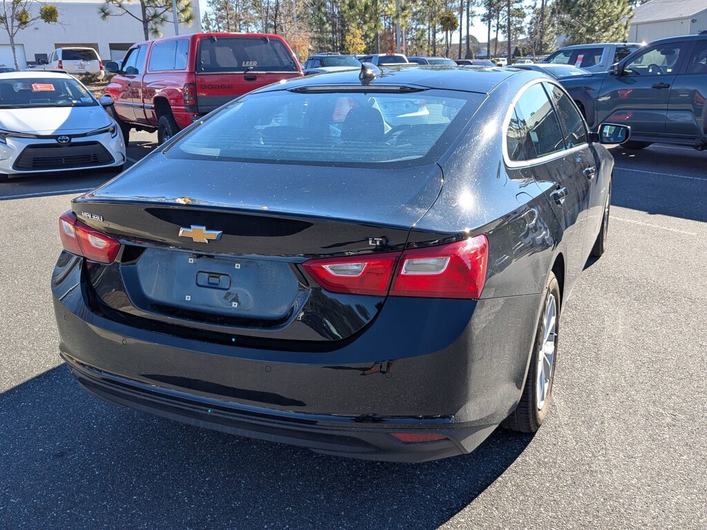 Used 2024 Chevrolet Malibu 1LT Sedan