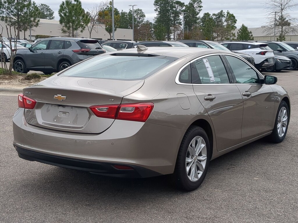 Used 2025 Chevrolet Malibu 1LT Sedan