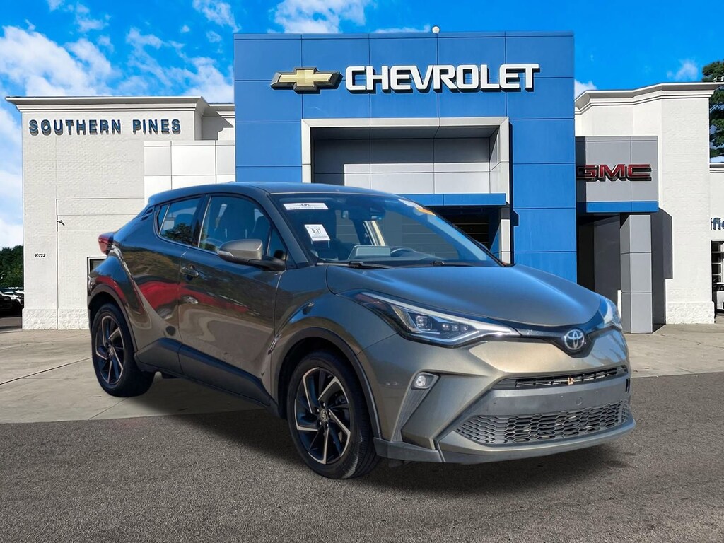 Used 2021 Toyota C-HR XLE SUV