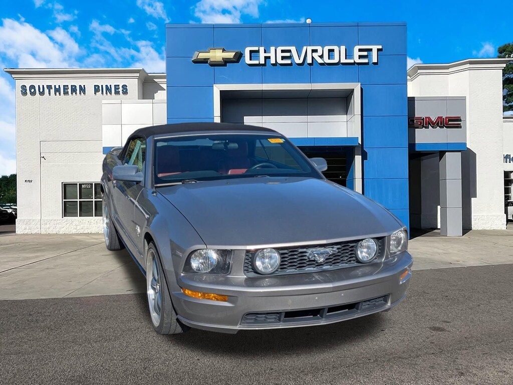 Used 2009 Ford Mustang  Convertible