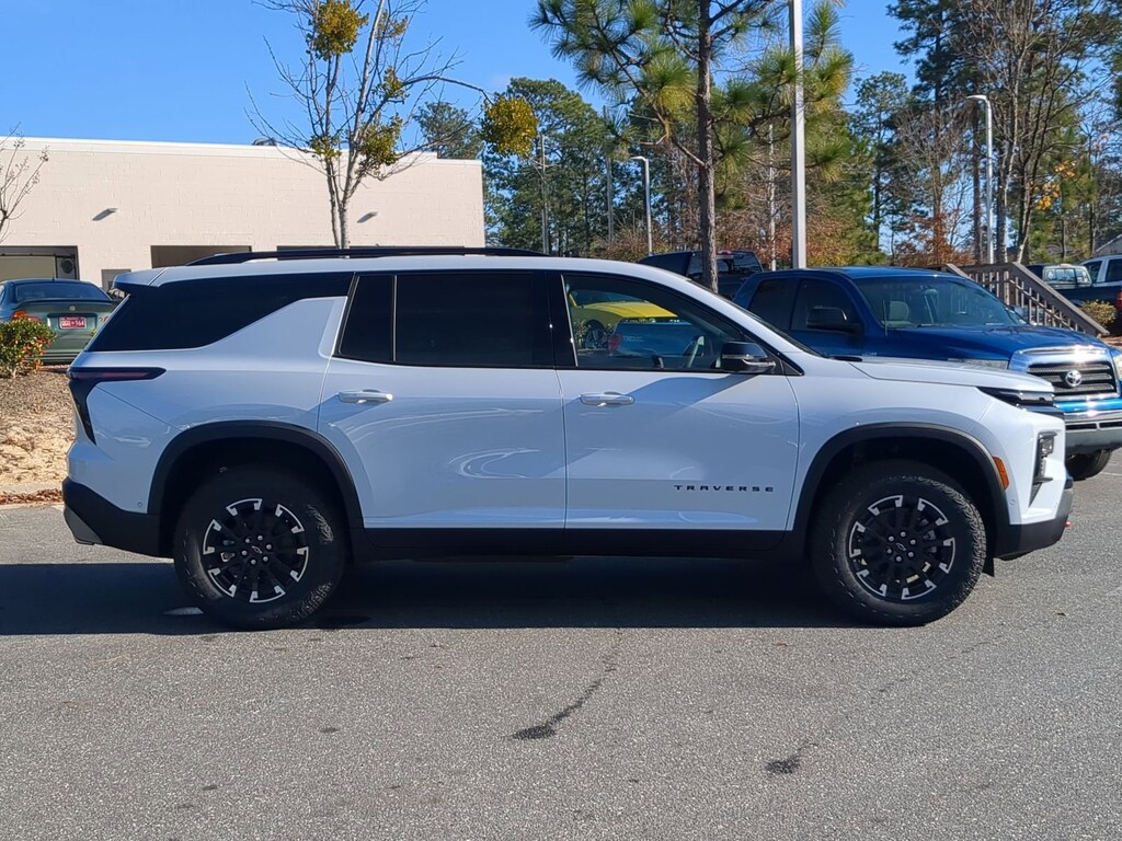 New 2026 Chevrolet Traverse Z71 SUV