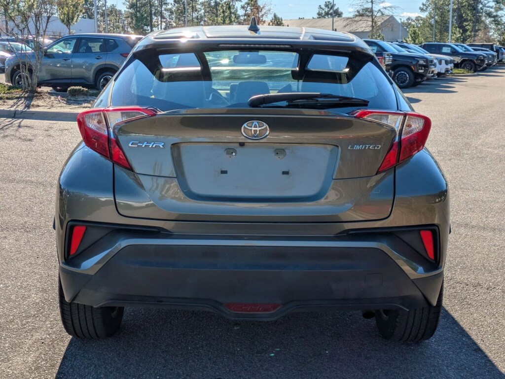 Used 2021 Toyota C-HR XLE SUV