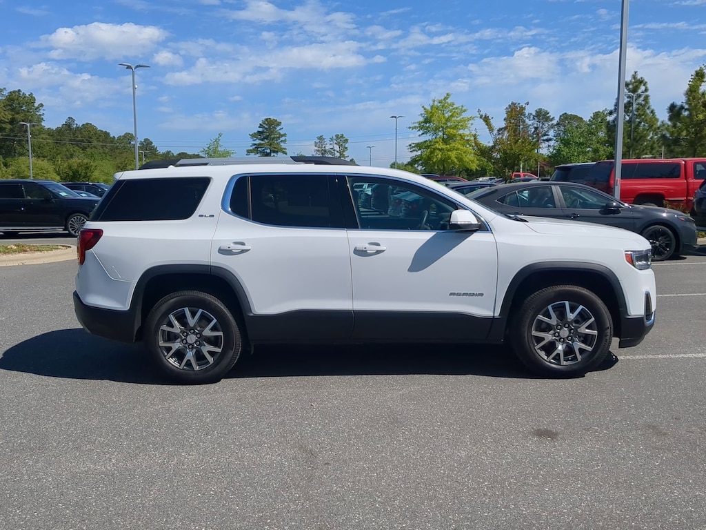 Used 2023 GMC Acadia SLE SUV